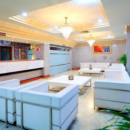ปัตรา คอมฟอร์ต จาการ์ต้า Hotel จาการ์ตา ภายนอก รูปภาพ