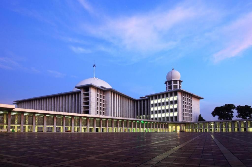 ปัตรา คอมฟอร์ต จาการ์ต้า Hotel จาการ์ตา ภายนอก รูปภาพ