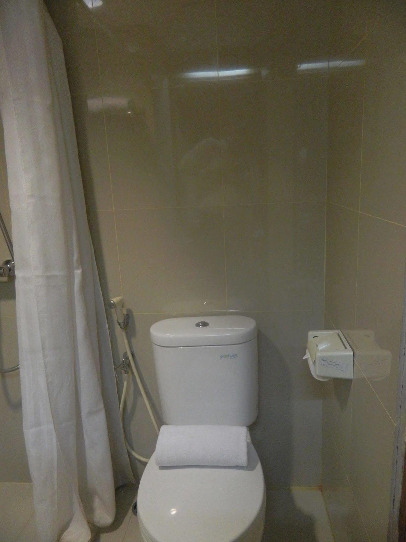 ปัตรา คอมฟอร์ต จาการ์ต้า Hotel จาการ์ตา ภายนอก รูปภาพ