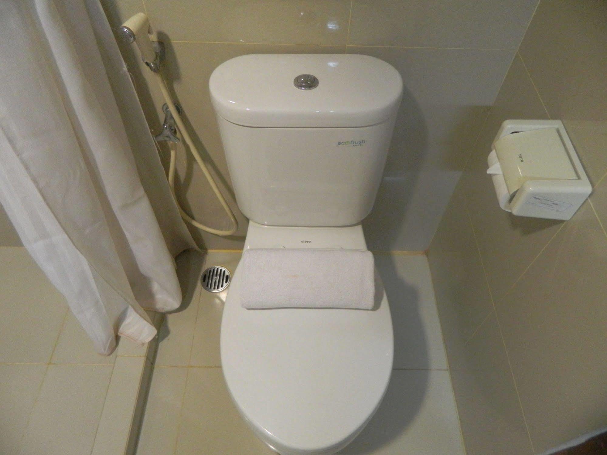 ปัตรา คอมฟอร์ต จาการ์ต้า Hotel จาการ์ตา ภายนอก รูปภาพ