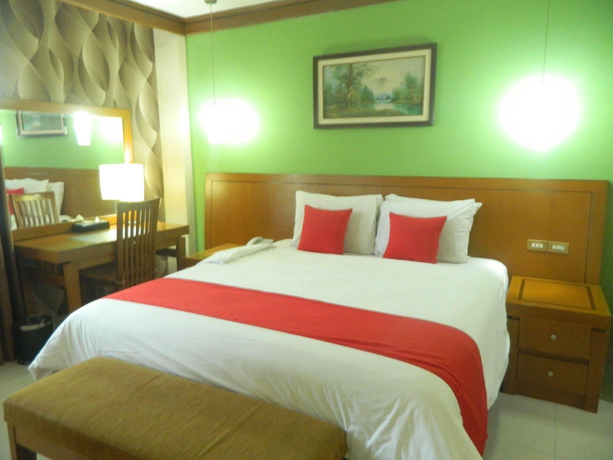 ปัตรา คอมฟอร์ต จาการ์ต้า Hotel จาการ์ตา ภายนอก รูปภาพ