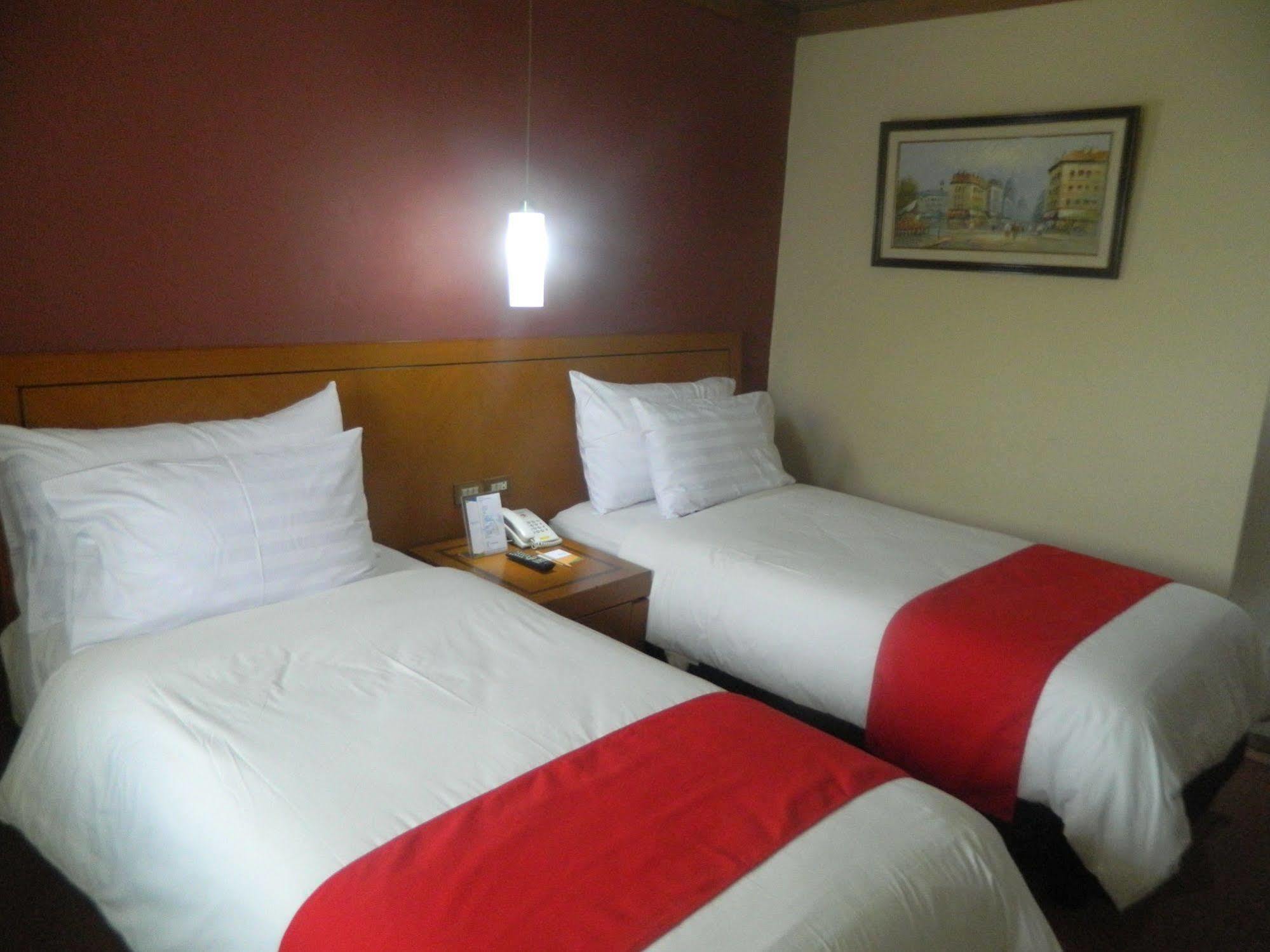 ปัตรา คอมฟอร์ต จาการ์ต้า Hotel จาการ์ตา ภายนอก รูปภาพ