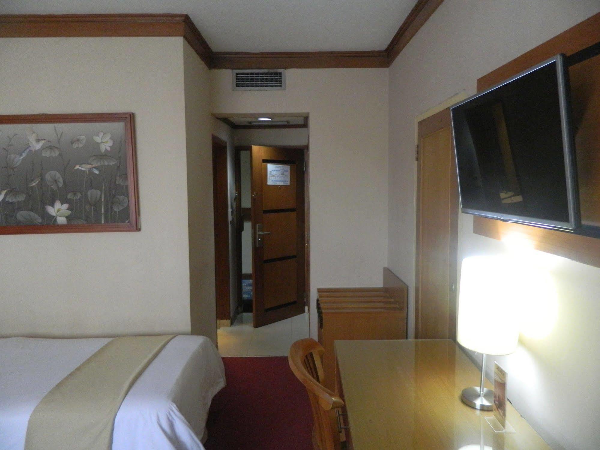 ปัตรา คอมฟอร์ต จาการ์ต้า Hotel จาการ์ตา ภายนอก รูปภาพ